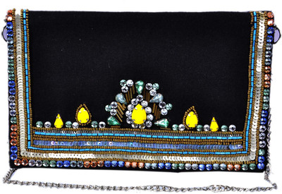 

REZZY Party Black Clutch