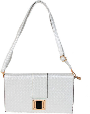 

Reedra Casual Silver Clutch