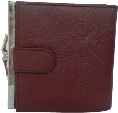

Berries Casual Maroon Clutch
