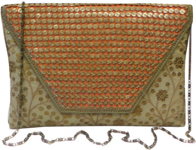 

Bhamini Party Pink Clutch