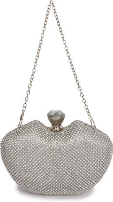 

Kleio Casual Silver Clutch