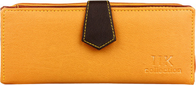 

IIK Collection Casual Tan Clutch