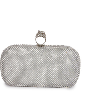 

Kleio Party Silver Clutch