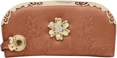 

Bagaholics Casual Multicolor, Brown Clutch, Brown;multicolor