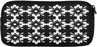 

Panda Creation Casual Multicolor Clutch