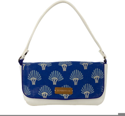 

Hepburnette Casual Blue Clutch