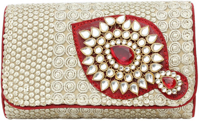 

Craftbazaar Party Red Clutch