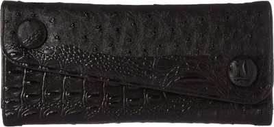 

Fantosy Formal Black Clutch