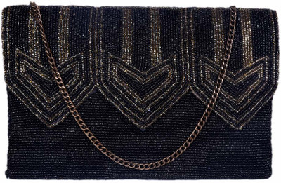 

Diwaah Party Black Clutch