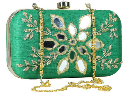 

Sadaf Party Green Clutch