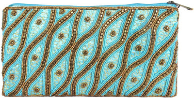 

Kawaii Casual Blue Clutch