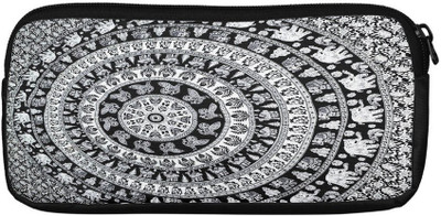 

Panda Creation Casual Multicolor Clutch