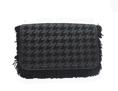 

Romari Casual Black Clutch