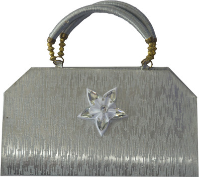 

Freddy's Casual Silver Clutch