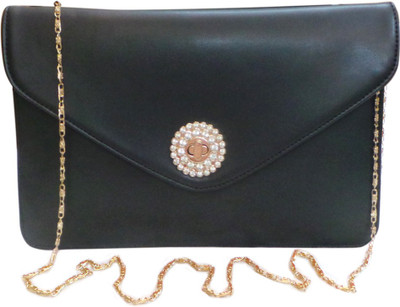 

Bhamini Party Black Clutch