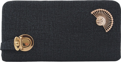 

MTE Casual Black Clutch