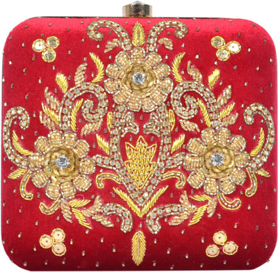 

Tooba Handicraft Party Red Clutch
