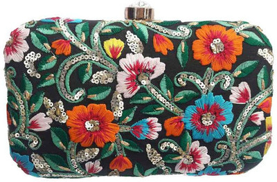 

The Indian Handicraft Store Party Black Clutch