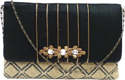 

Bhamini Party Black Clutch