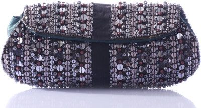 

Peaubella Party Silver Clutch