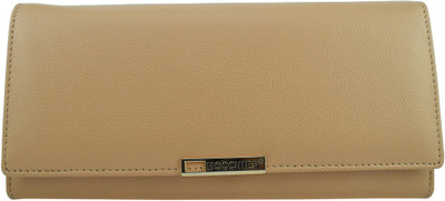 

Moochies Formal Beige Clutch