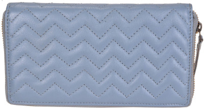 

Hidestitch Party Grey Clutch