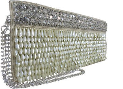 

Kawaii Casual Beige Clutch