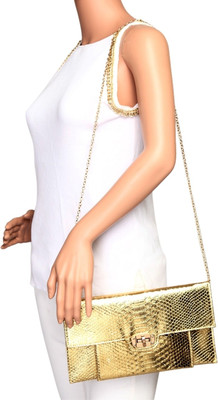 

Elespry Party Gold Clutch