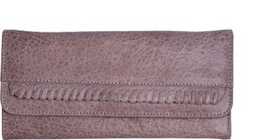 

Pellezari Casual Beige Clutch
