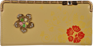 

Priya Shop Casual White Clutch