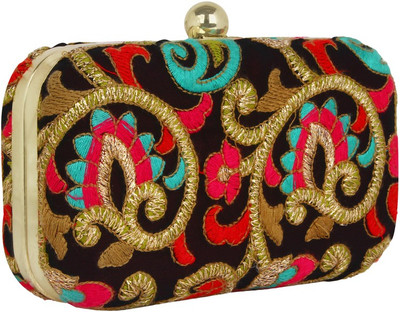 

Mastani Casual Black Clutch