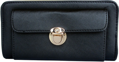 

One Look Party Black Clutch