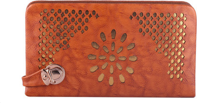 

Royal Purse Collection Casual Brown Clutch