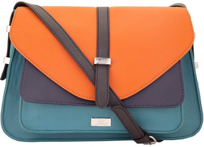 

Yelloe Casual Multicolor Clutch