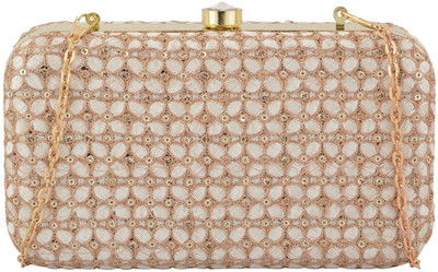 

Arisha Kreation Co Party White Clutch