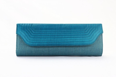 

Evokriti Party Blue Clutch