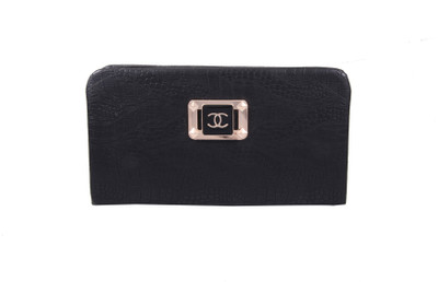 

UC Casual Black Clutch