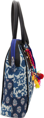 

Jaipurse Casual Blue Clutch