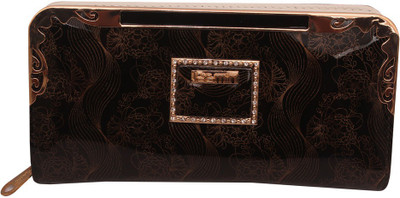 

Da Collective Casual Multicolor Clutch