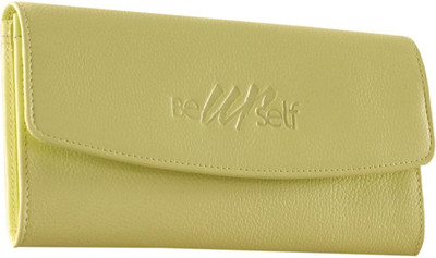 

eZeeBags Casual Green Clutch