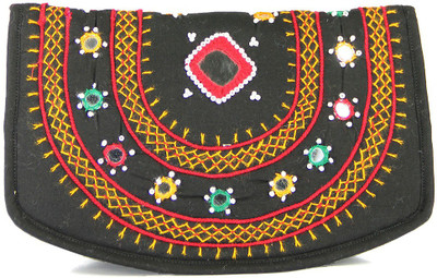 

Womens Cottage Casual Black Clutch
