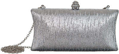 

Peaubella Party Silver Clutch
