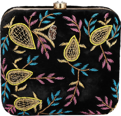 

PASHAN KALA Casual Multicolor Clutch