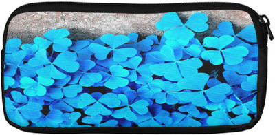 

Panda Creation Casual Multicolor Clutch