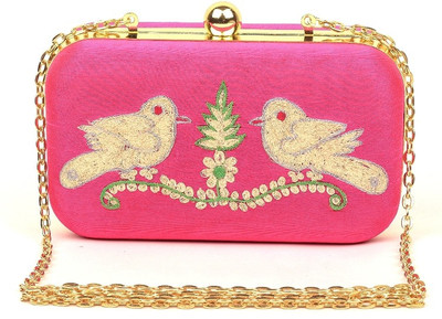 

Hepburnette Party Pink Clutch