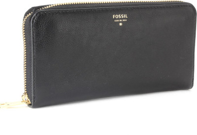 

Fossil Casual Black Clutch