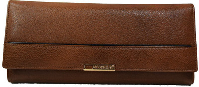 

Moochies Casual Red Clutch
