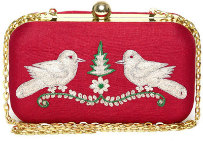 

Hepburnette Party Red Clutch