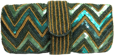 

Kawaii Casual Green Clutch