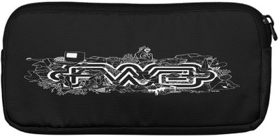 

Panda Creation Casual Multicolor Clutch